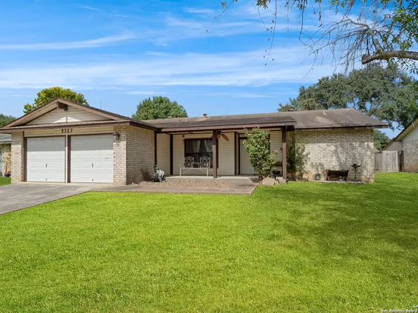 5323 WALNUT VISTA DR, San Antonio, TX 78247