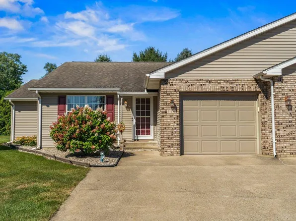 712 Elm Ct SW, Demotte, IN 46310