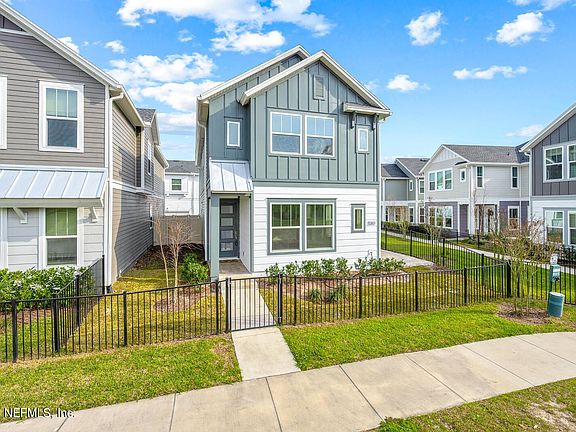 3rd image of 11301 Barrier Beach Pl