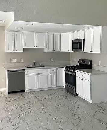 2nd image of 45546 Aladdin St APT F106