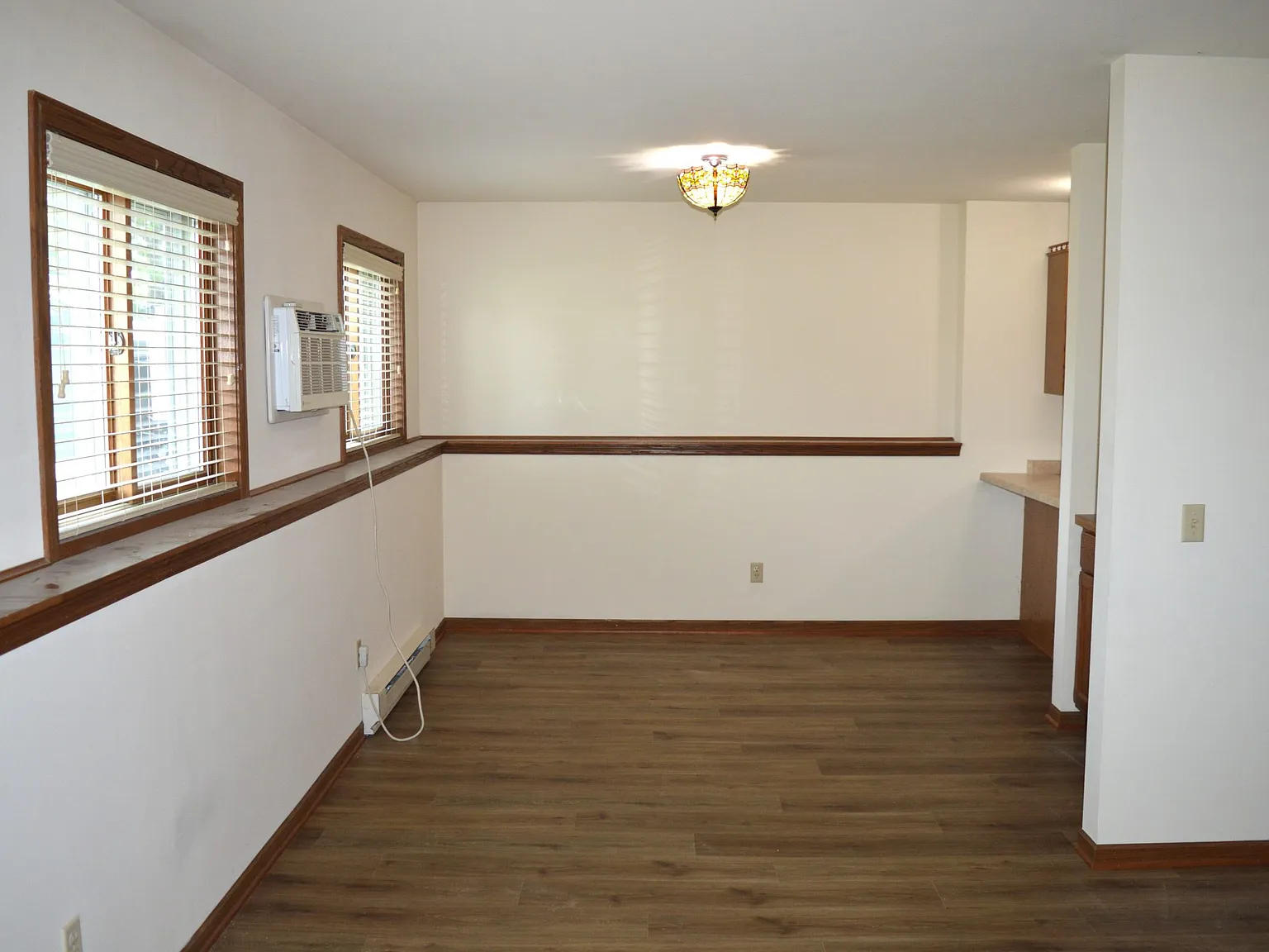 2 bed, 912 sqft, $1,495 — Photo 2