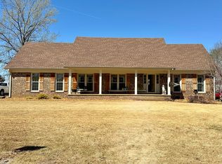248 Chickering Rd, Jackson, TN 38305