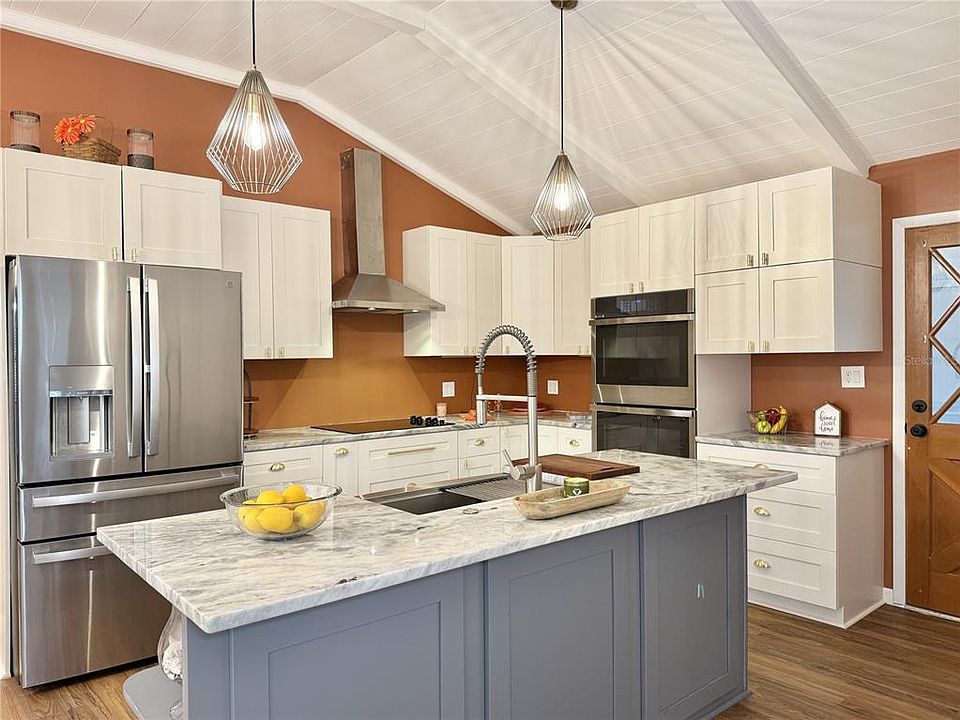 トップス #HOUSESET E50 E953 509 Falmouth St, Temple Terrace, FL 33617 | MLS #TB8460617 | Zillow