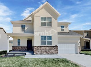 2339 E Frontier St, Eagle Mountain, UT 84005