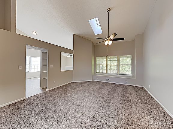 2nd image of 3020 Sunmeadow Ct