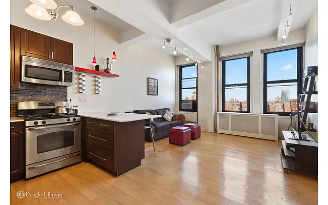 Rented by Douglas Elliman | media 21