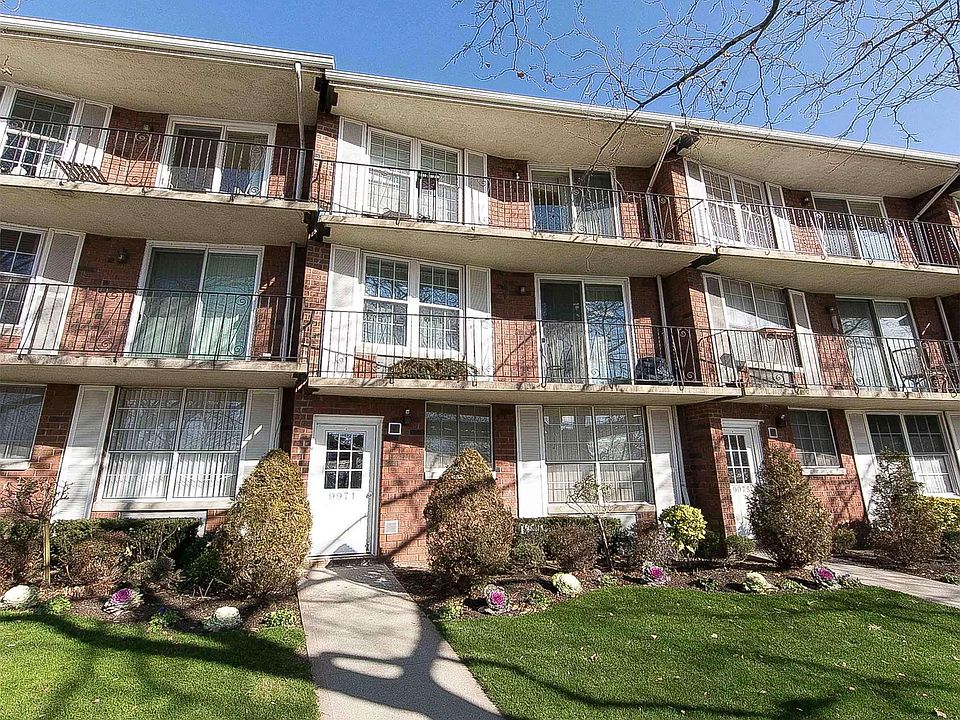 2nd image of 9971 Shore Rd #9C