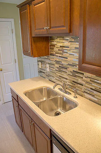5204 Tessa Way — Photo 9