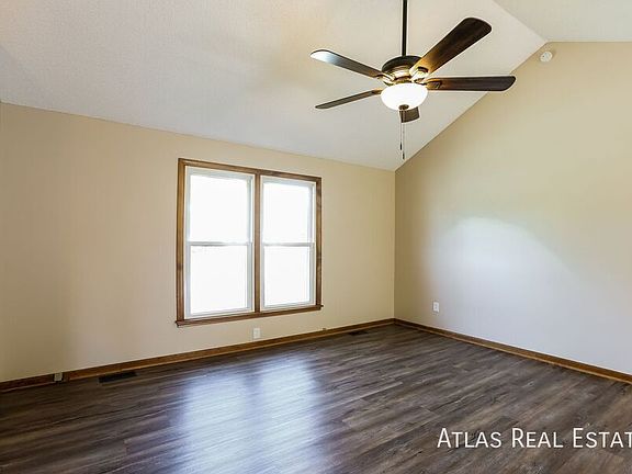 5th image of 6820 Willis Dr