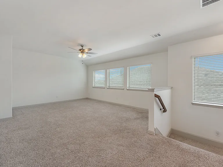 3208 Heathrow Rd — Photo 14