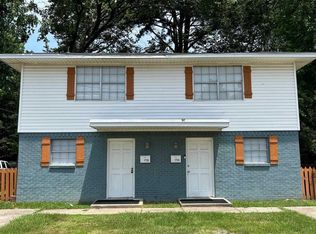 1724-1726 Robins St, Conway, AR 72034