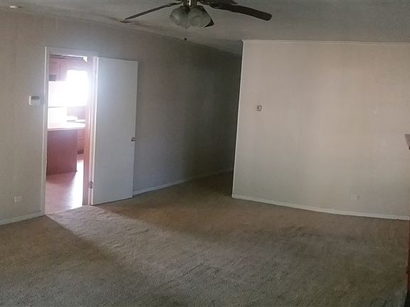 4th image of 3303 Ash St