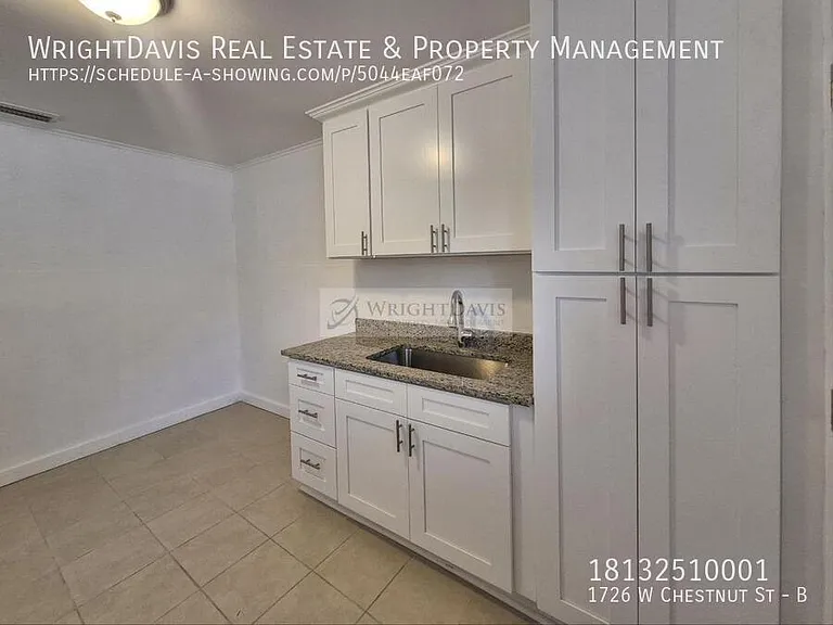 1726 W Chestnut St #B — Photo 8