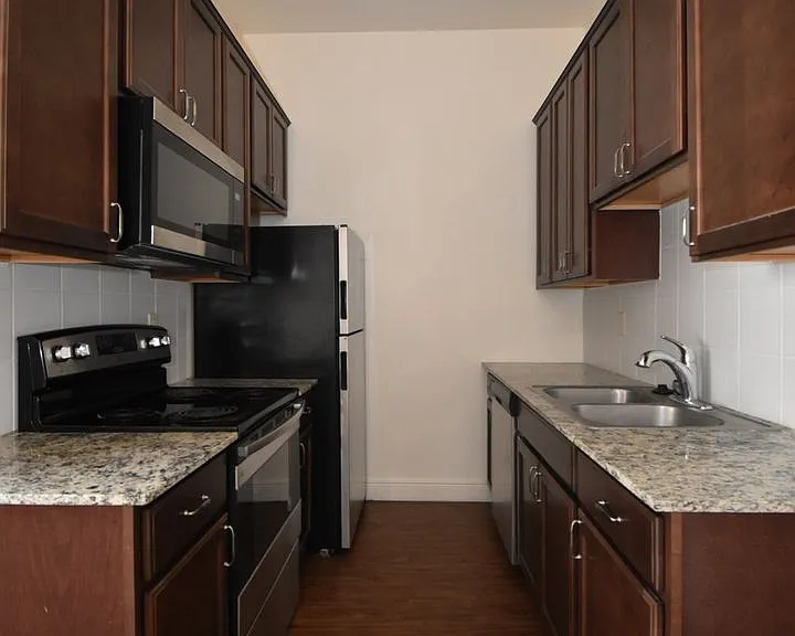 2408-2464 W Barnett Springs Ave — Photo 12