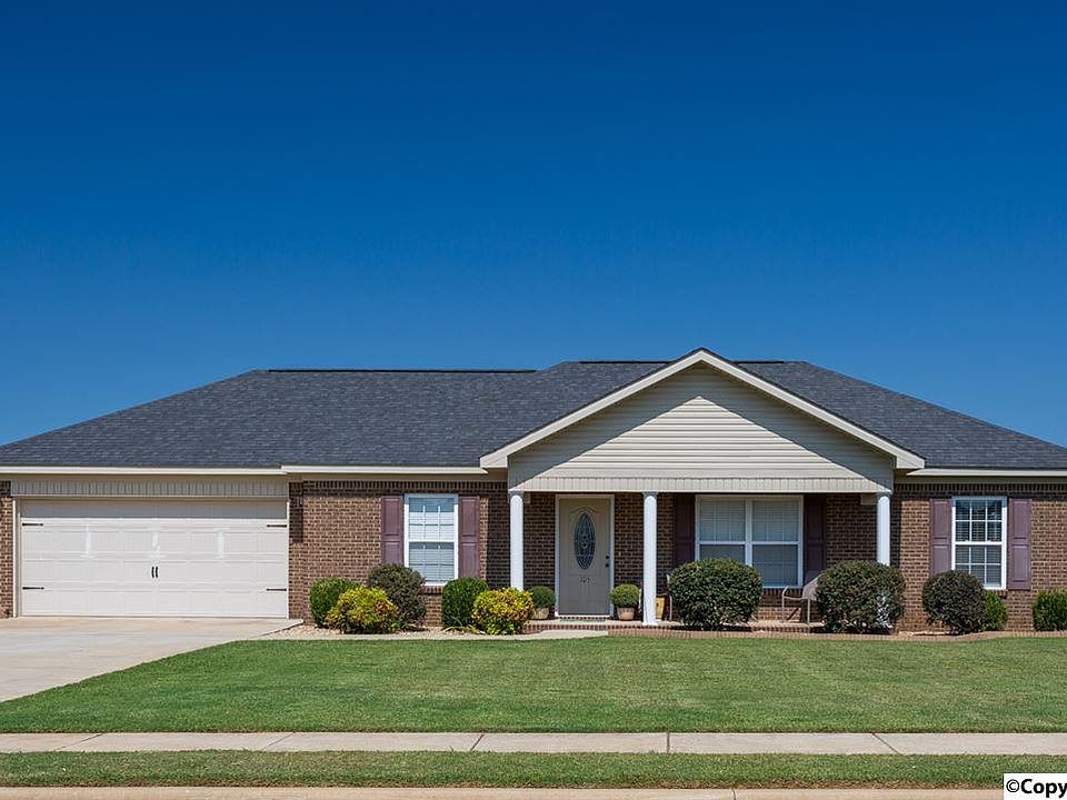 1st image of 105 Ivy Darlene Dr