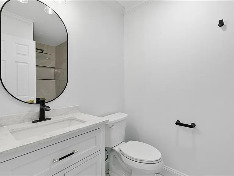 1296 Hilton Dr — Photo 34