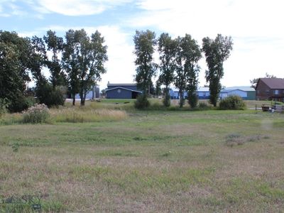 414 N Main St, Clyde Park, MT, 59018