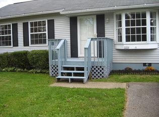 3231 Virginia Ave, Hurricane, WV 25526