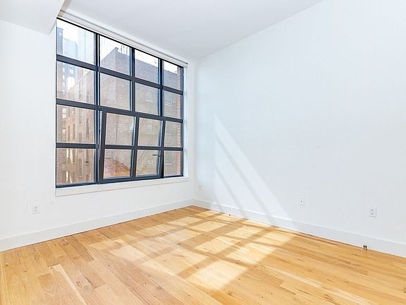 4th image of 41-21 28th St #5D