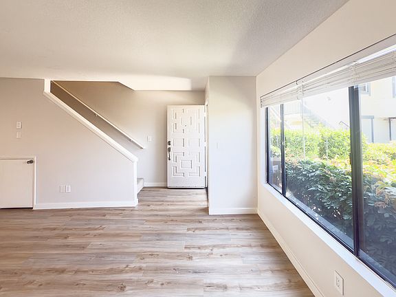 4th image of 4243 Tiberon Dr