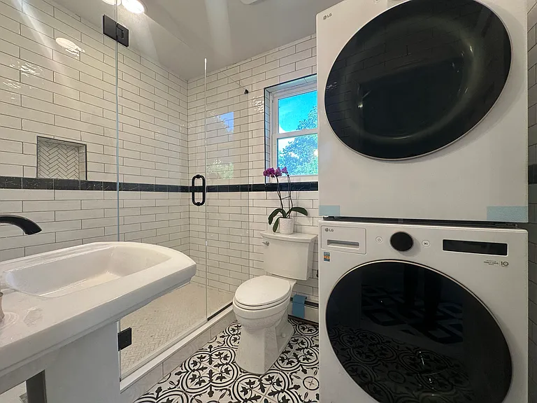 27 Dosoris Way — Photo 13