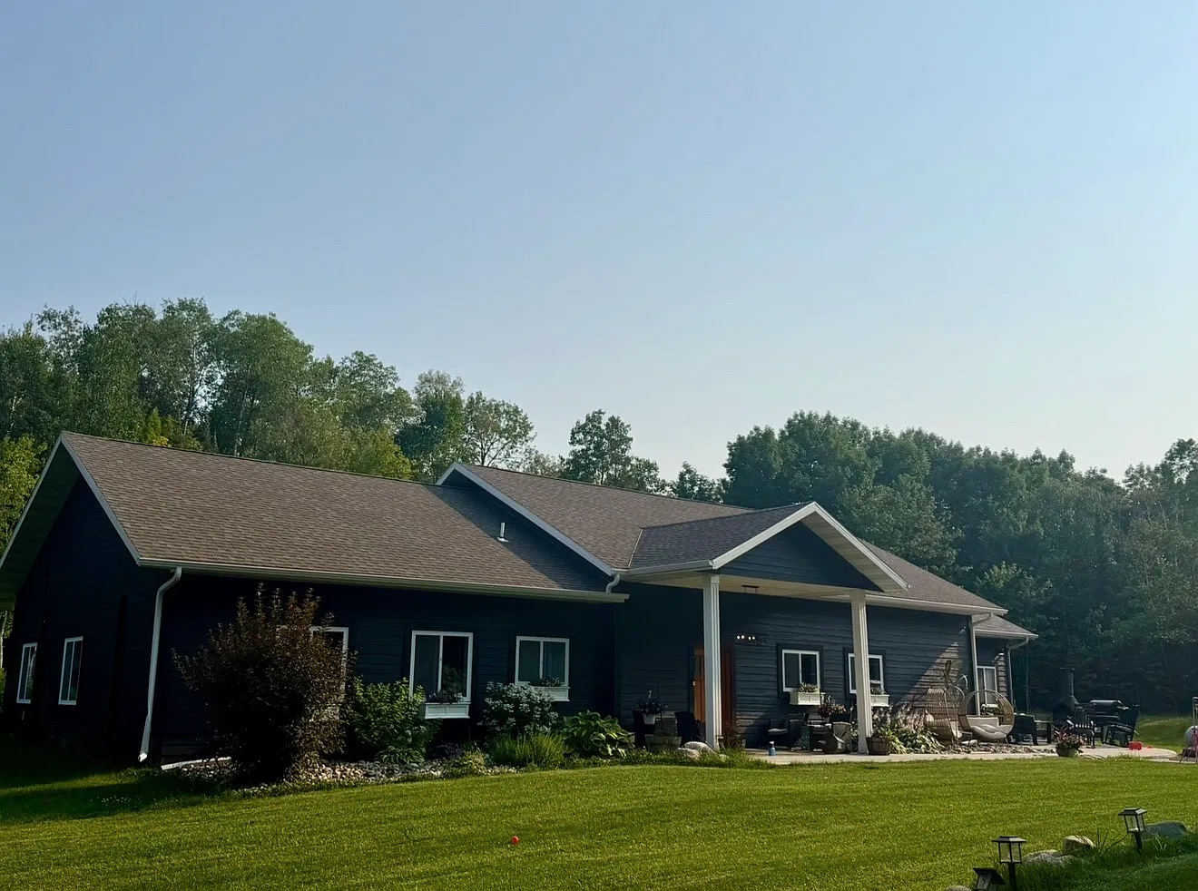 5 bed, 2792 sqft, $2,800 — Photo 1