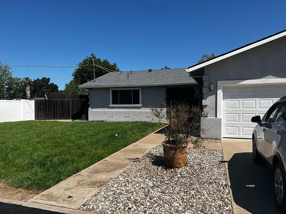 1st image of 4631 Santa Fe Ave