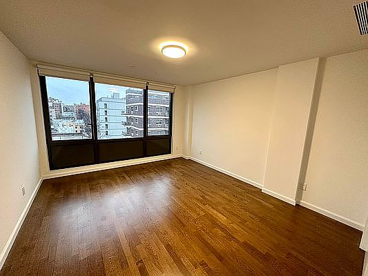4th image of 14-53 31st Ave #6F