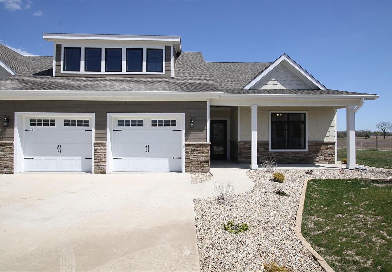 2037 Serenade Ln, Troy, IL 62294 MLS 23020501 Zillow