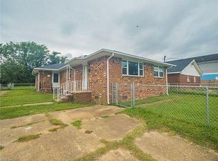 9544 19th Bay St APT B, Norfolk, VA 23518