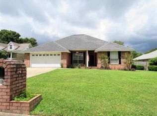 2105 Foxford St, Cantonment, FL 32533