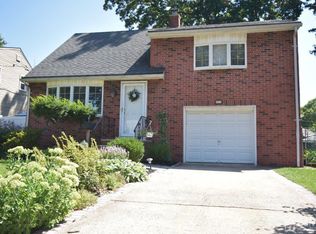 32 Drummond Ave, Fords, NJ 08863