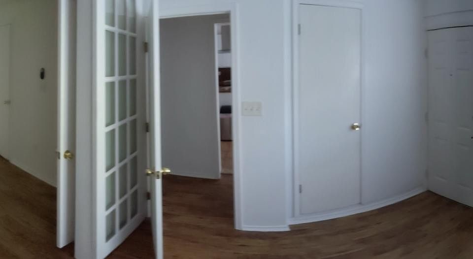 1st image of 1420 Kenwood Ave #C