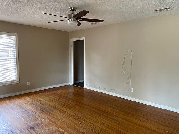 2nd image of 2233 Grand Ave
