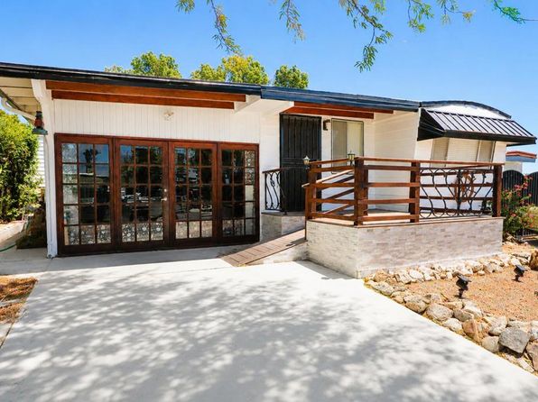 69360 Poolside Dr