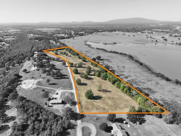 16 Timber Ridge Rd, Howe, OK 74940