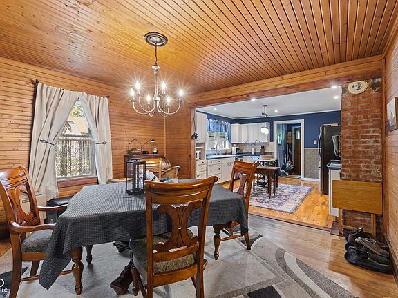 4th image of 6774 Mount Moriah Rd