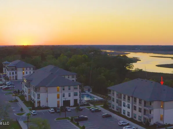 2501 Bienville Blvd #435, Ocean Springs, MS 39564