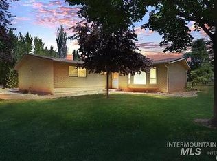 19096 Pleasant Ave, Caldwell, ID 83607