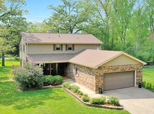14706 Emery Ln, Woodstock, IL 60098