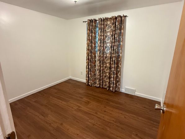 1311 Pine Hollow Rd Unit B