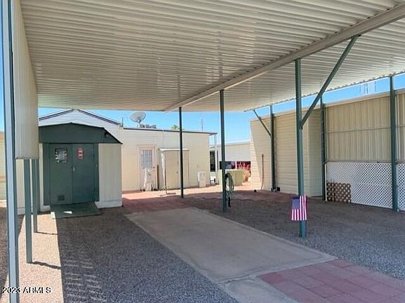 4th image of 311 E Maricopa Boulevard