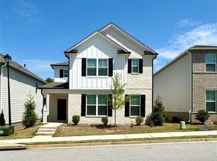 2149 Wood Thrush Way, Hoschton, GA 30548