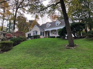 52 Arrowhead Way, Darien, CT 06820