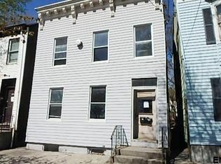 557 2nd St, Albany, NY 12206