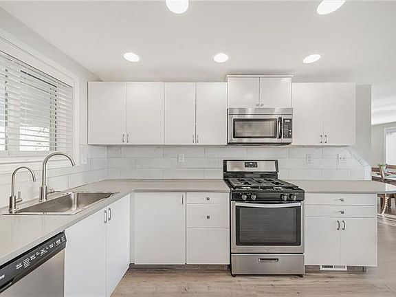 5th image of 600 Hankey Farms Dr