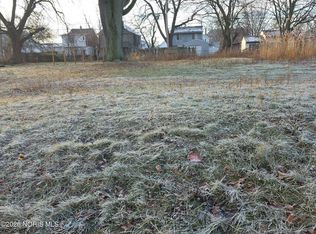 647 Woodland Ave, Toledo, OH 43604