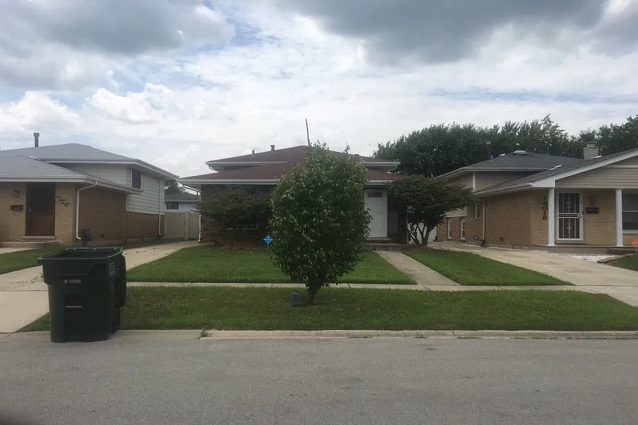 18018 Olympia Dr photo 1