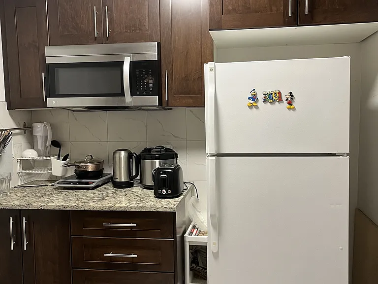 7372 Waverley Ave — Photo 2