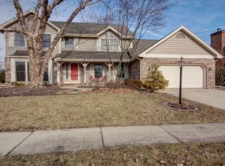 2805 Cherry Hills Dr, Champaign, IL 61822